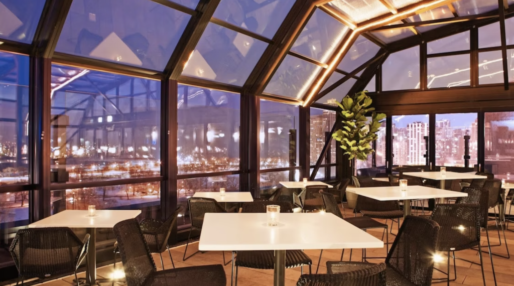 A View From the Top: Chicago's Best Rooftop Bars - The Apartment Source